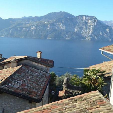 Ca El Finilet Lägenhet Brenzone sul Garda Exteriör bild